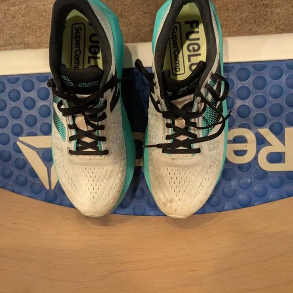 New Balance FuelComp Trainer v3 Women's 10 - Picture 3 of 5